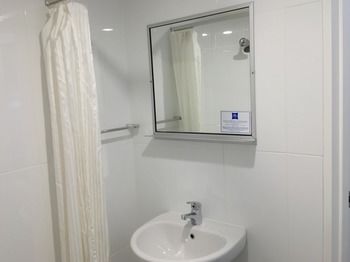 Ibis Budget Gosford - Tourism Noosa 4