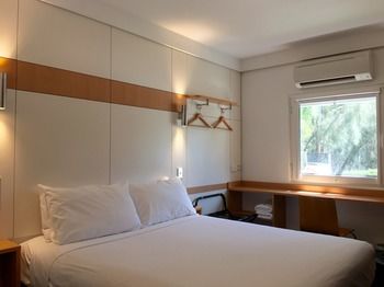 Ibis Budget Gosford - Tourism Noosa 18