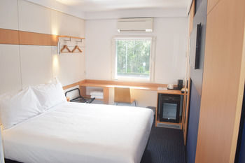 Ibis Budget Gosford - Tourism Noosa 25