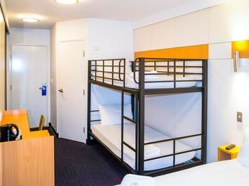 Ibis Budget Gosford - Tourism Noosa 30