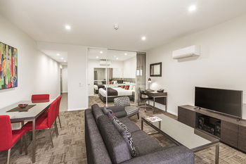 Quest Liverpool - Tourism Noosa 5