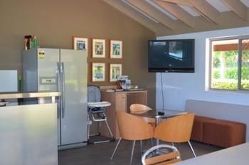 Morpeth Lodge Motel - Tourism Noosa 2