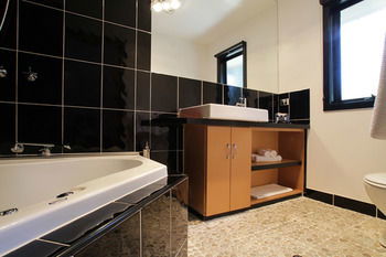 Cherryblossom B&B - Tourism Noosa 19
