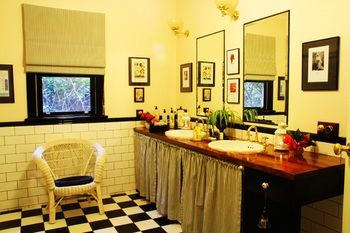 Merrow Cottages - Tourism Noosa 12