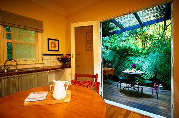 Merrow Cottages - Tourism Noosa 20