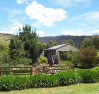 Yarraglen BnB - Tourism Noosa