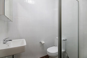 Valuesuites - Tourism Noosa 0