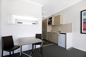 Valuesuites - Tourism Noosa 4