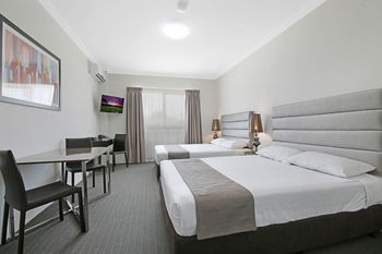 Valuesuites - Tourism Noosa 5