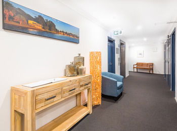 The Brighton Apartments - Tourism Noosa 0
