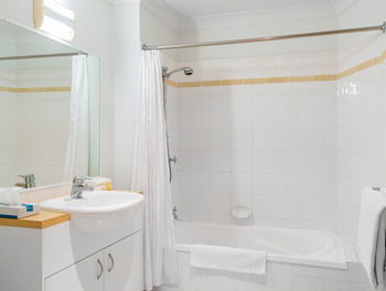 The Brighton Apartments - Tourism Noosa 6