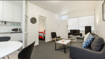 Apartment2c - Lennox 10 - Tourism Noosa 1