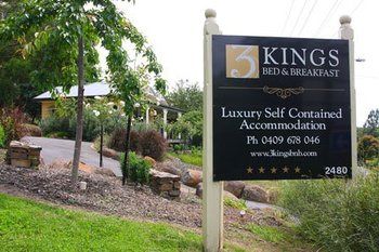 3 Kings Bed And Breakfast - Tourism Noosa 5
