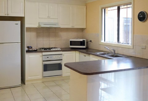 BEST WESTERN Fawkner Airport Motor Inn And Serviced Apartments - Tourism Noosa 4