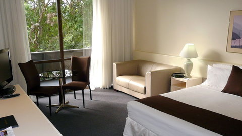 BEST WESTERN Frankston International Motel - Tourism Noosa 1