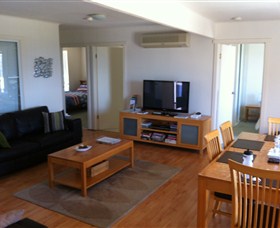 Azure Beach House - Tourism Noosa 0
