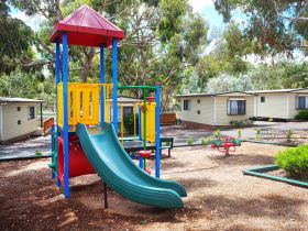 Discovery Holiday Parks Hobart (Cosy Cabins) - Tourism Noosa 2