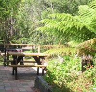 Blackwood Studio Accommodation - The Cottage - Tourism Noosa