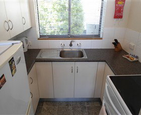 Ashwood Apartments - Lindisfarne - Tourism Noosa 1