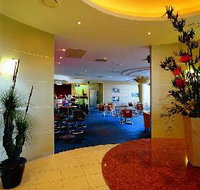 Shoreline Hotel - Tourism Noosa