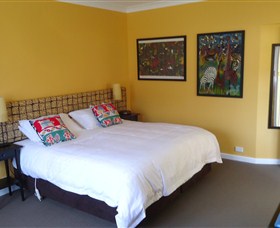 Ashdowns Of Dover Bed And Breakfast - Tourism Noosa 1