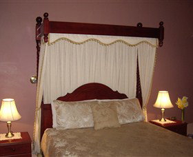 Lucinda B&B - Tourism Noosa 0