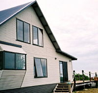 Sea View Cottages - Netherby Downs and A C View Cottage - Tourism Noosa
