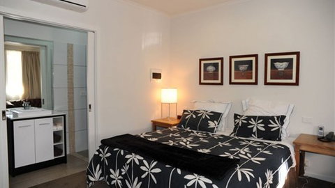 Norwood House Receptions & Motel - Tourism Noosa 2