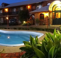 Hermitage Motor Inn - Tourism Noosa