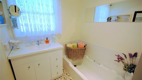 Admurraya House Bed And Breakfast - Tourism Noosa 3
