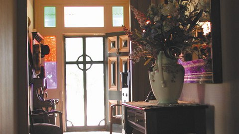 Abergeldie Bed & Breakfast - Tourism Noosa 3