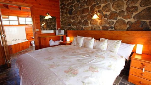 Tuki Trout Farm And Retreat - Tourism Noosa 1