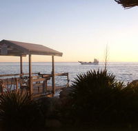 Amity Point Waterfront Cabins - Tourism Noosa