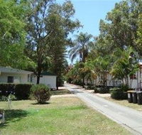 Nestle Inn Tourist Village - Tourism Noosa
