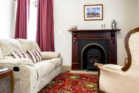 Bli Bli House Luxury Accommodation - Tourism Noosa 16