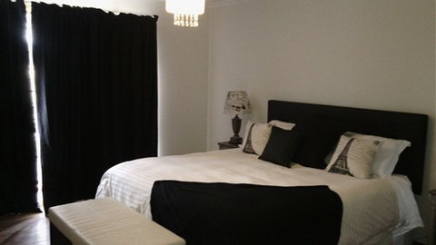 Animal Land - Tourism Noosa 2