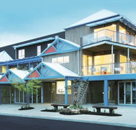 The Island Accommodation - Phillip Island YHA - Tourism Noosa