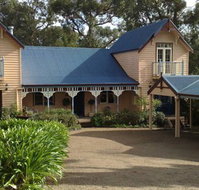 Hideaways at Red Hill