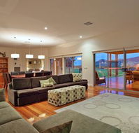 Max's Paddock - Tourism Noosa
