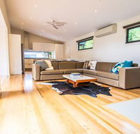 The BASE Luxury Villas - Tourism Noosa