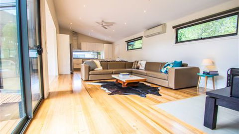 The BASE Luxury Villas - Tourism Noosa 0