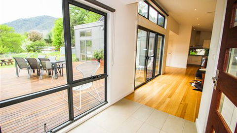 The BASE Luxury Villas - Tourism Noosa 3