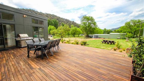 The BASE Luxury Villas - Tourism Noosa 4