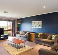 Raydon Court - Tourism Noosa