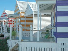 Beach Huts Middleton - Tourism Noosa 0