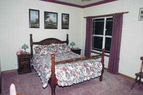 Villa Grenache Bed & Breakfast - Tourism Noosa 1