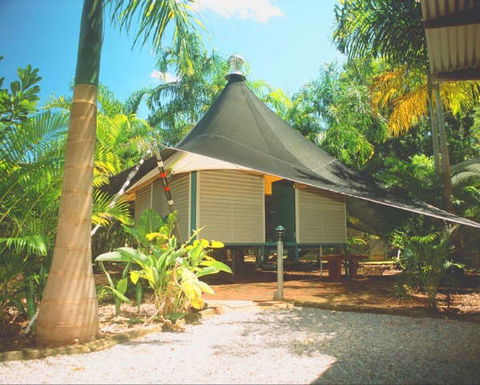 Anbinik Kakadu Resort - Tourism Noosa 0