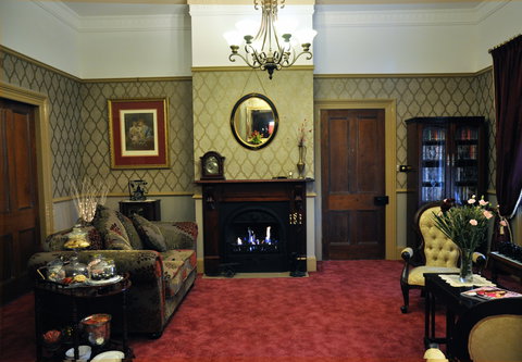 Bli Bli House Luxury Accommodation - Tourism Noosa 1