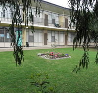 Capri Lodge Apartments - Tourism Noosa