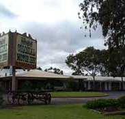 Colonial Motor Inn - Tourism Noosa